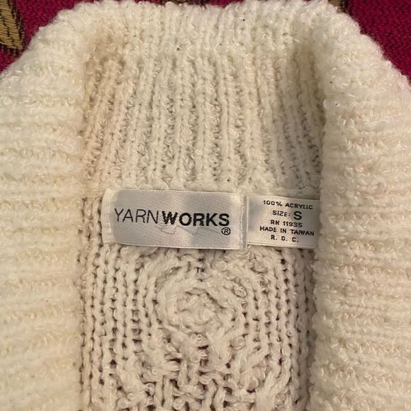 Sweater heavy long coat like warm great condition cozy warm cream - Picture 11 of 11